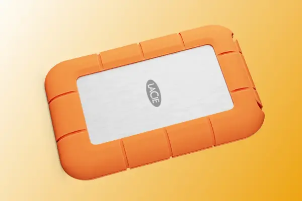 Đánh giá LaCie Rugged SSD4: Nhanh, thời tiết và màu cam